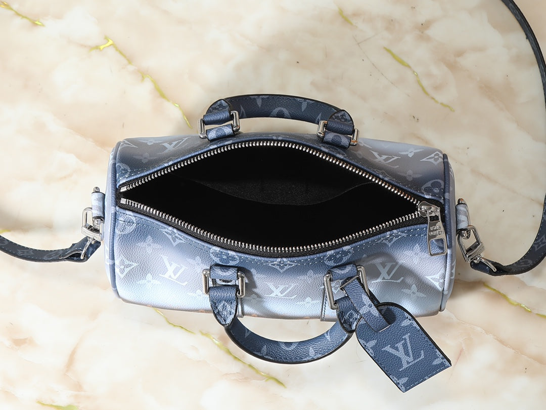 B1P46E30 Popular leather bag