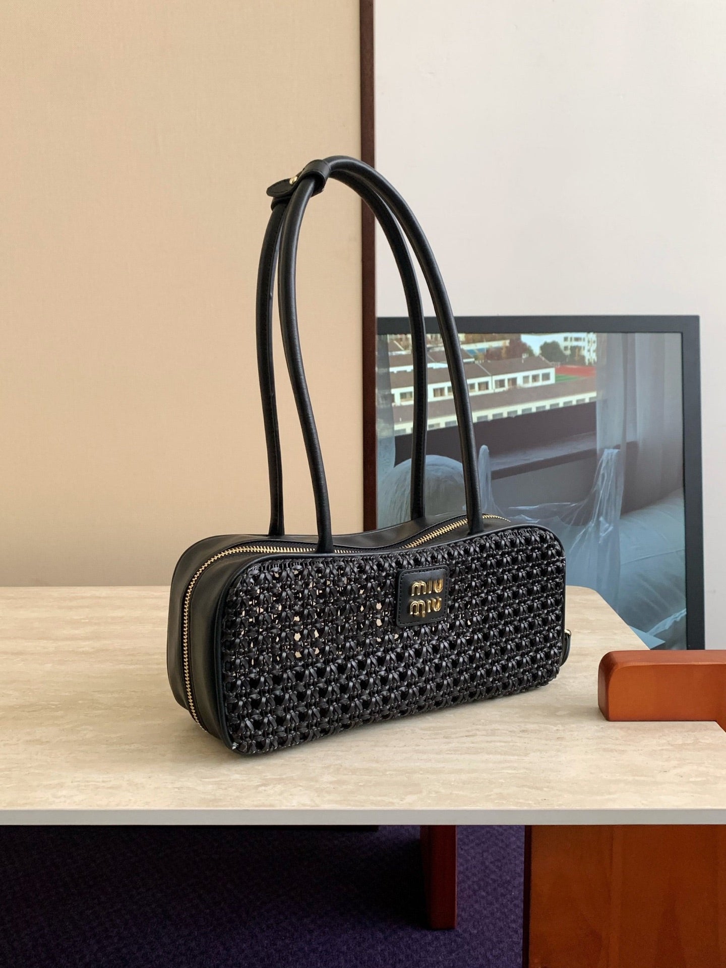 B1P36A51 Popular woven bag