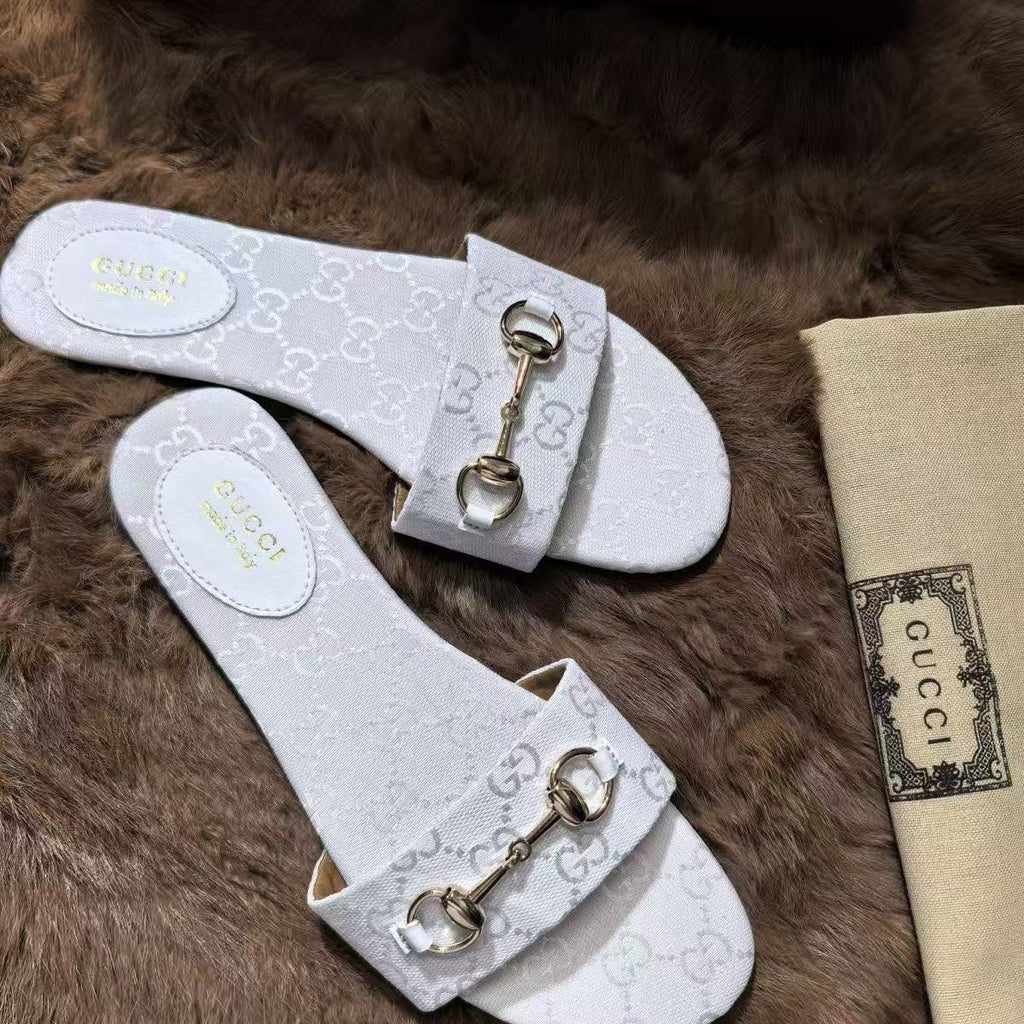 Z2R76B6 Popular high-quality canvas shoes