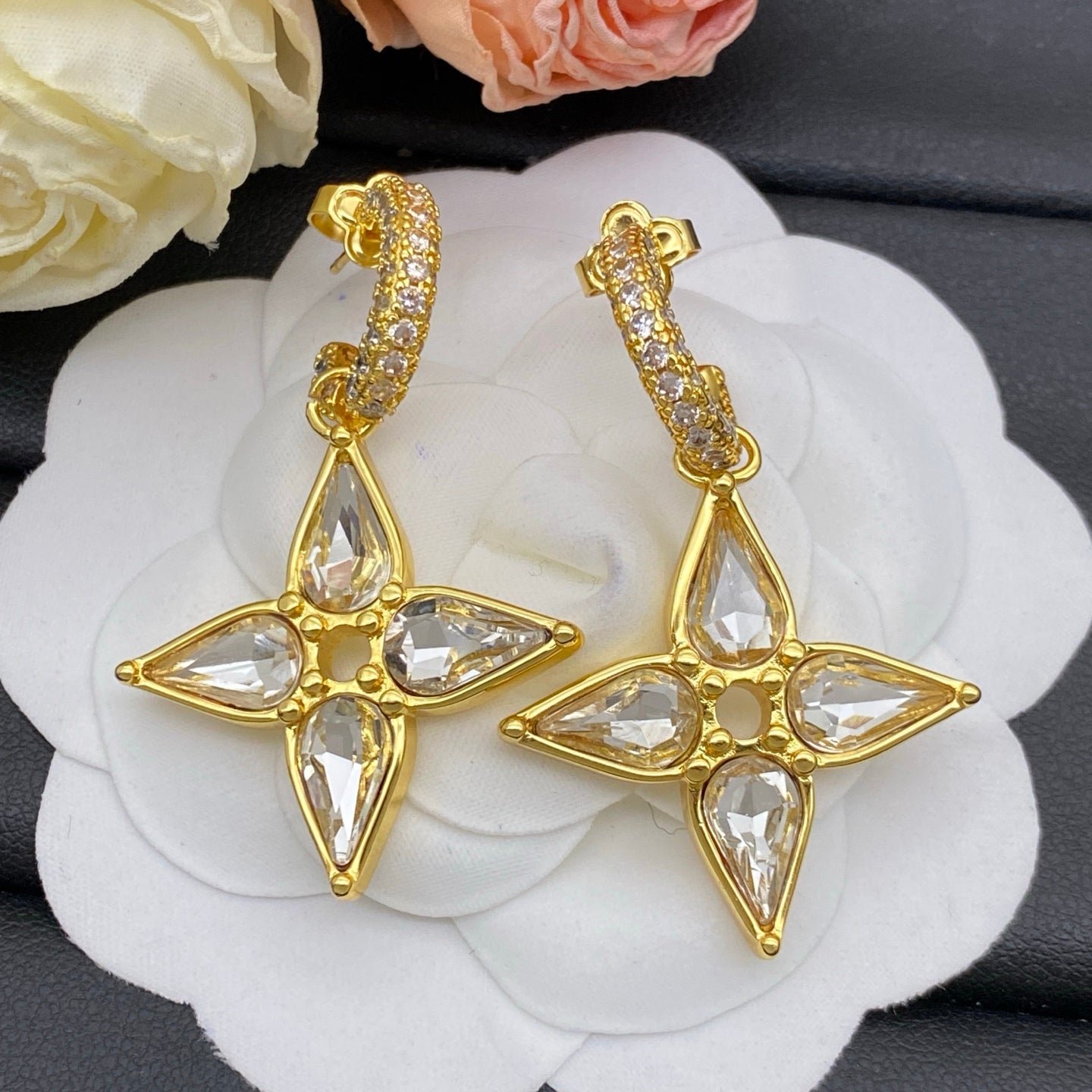 X1Z95E65E Popular Earrings