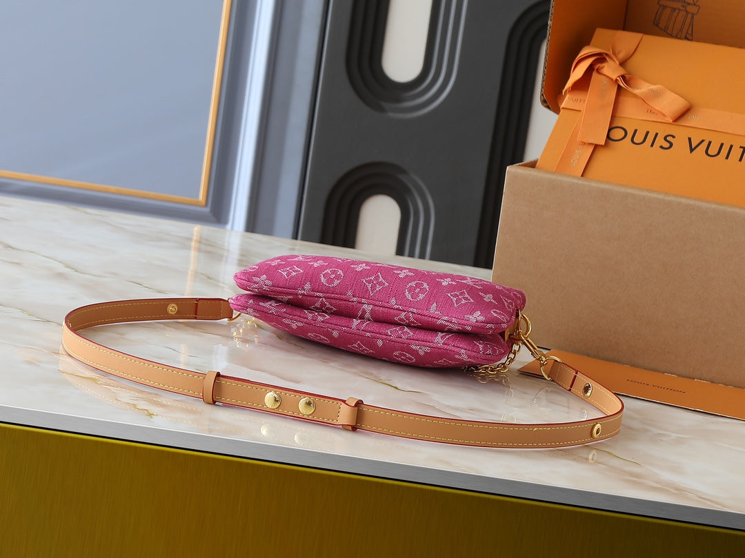 B1R15E31 Popular    bag