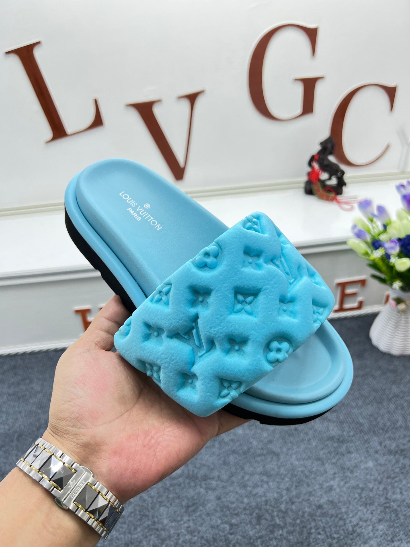 Z5YE115 Popular Slippers