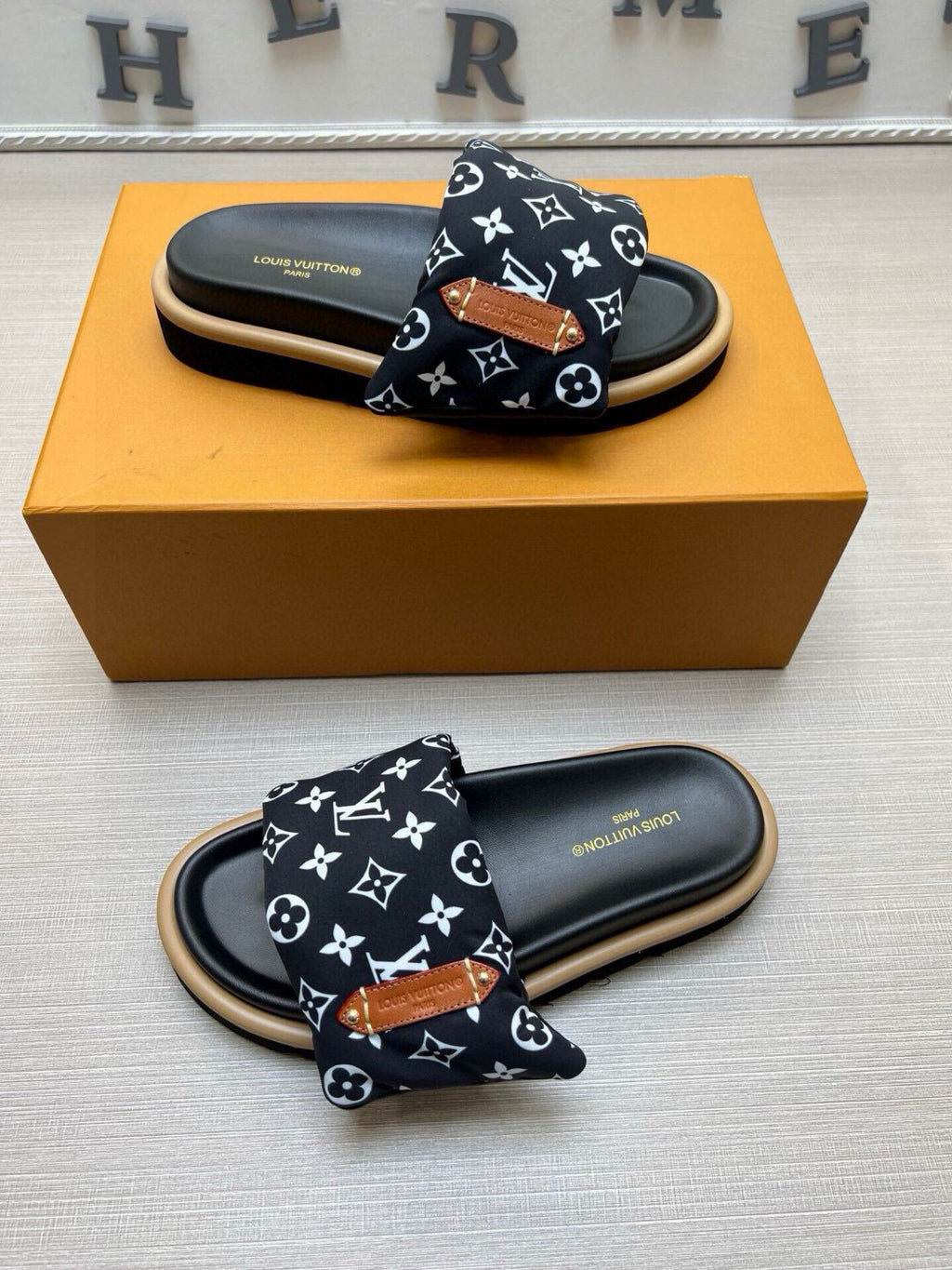 Z5QE9 Popular Slippers