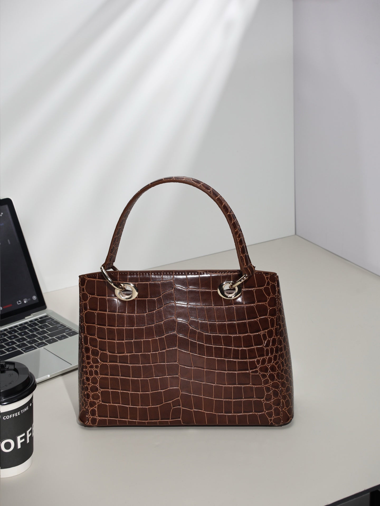 B1P36D90 Popular leather bag