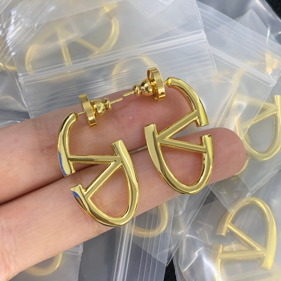 X1Z84VL37E Popular Earrings