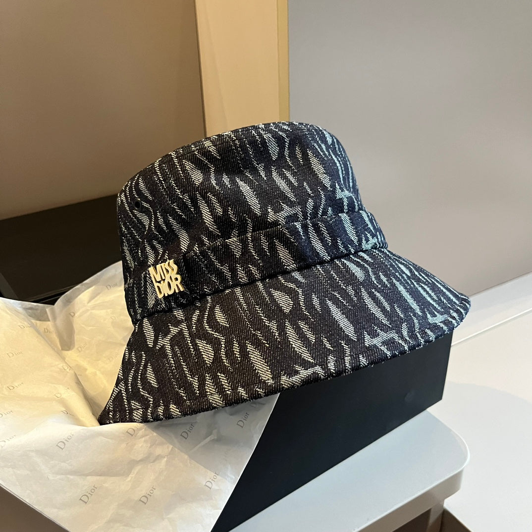 M1Z45D567 Popular hats