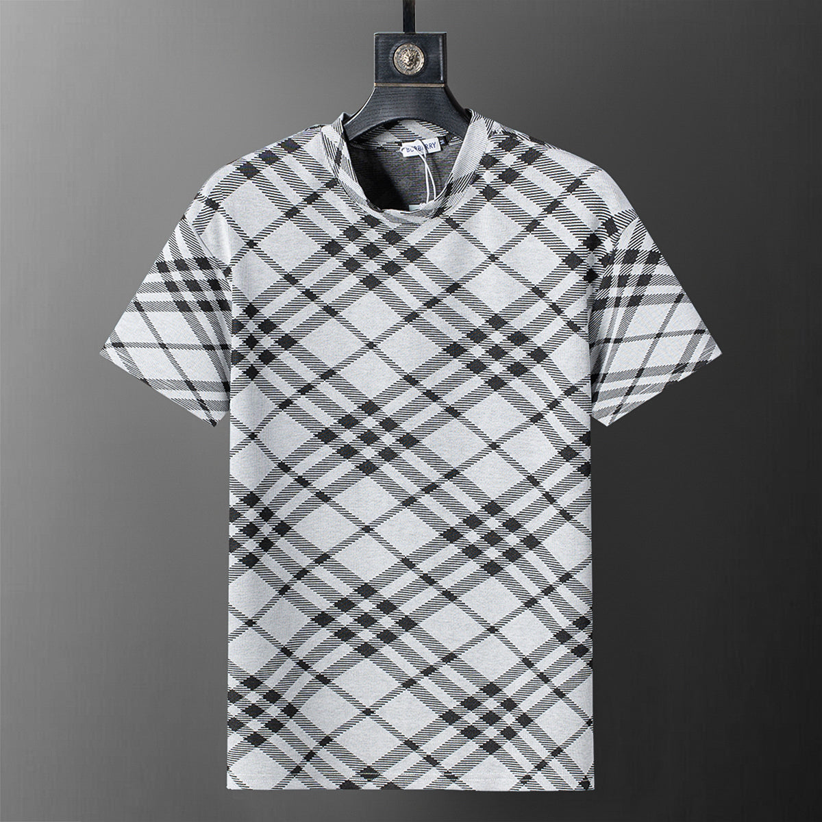 U1R35R119  Popular shirt and shorts set