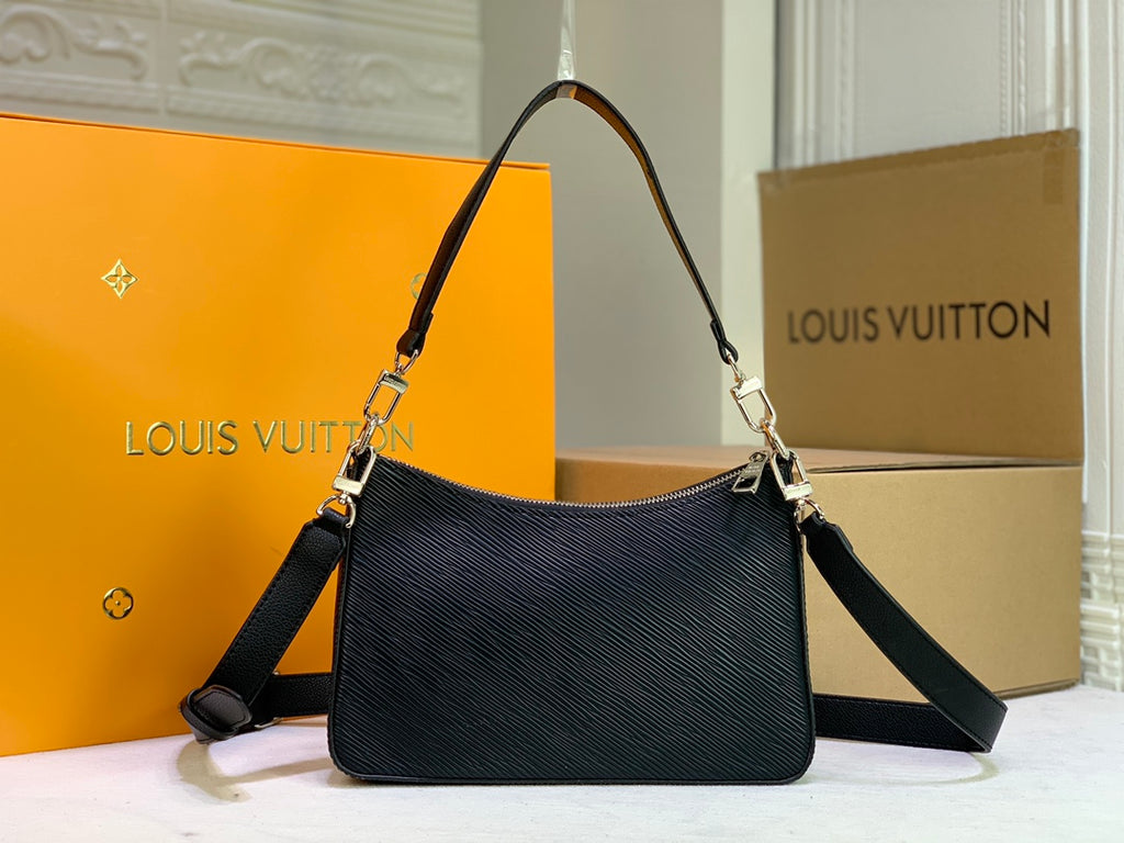B1X43E52 Popular  leather bag 