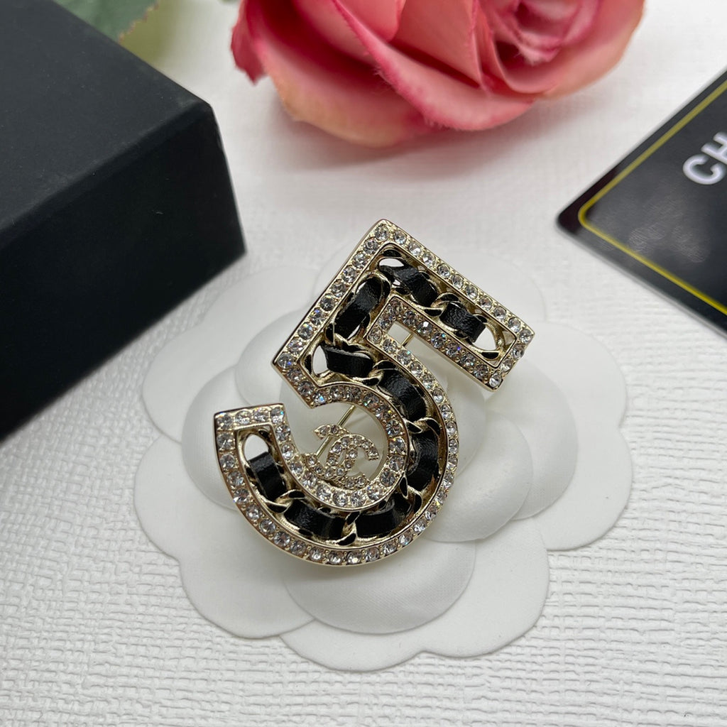 X1Z94C846E Popular Brooch