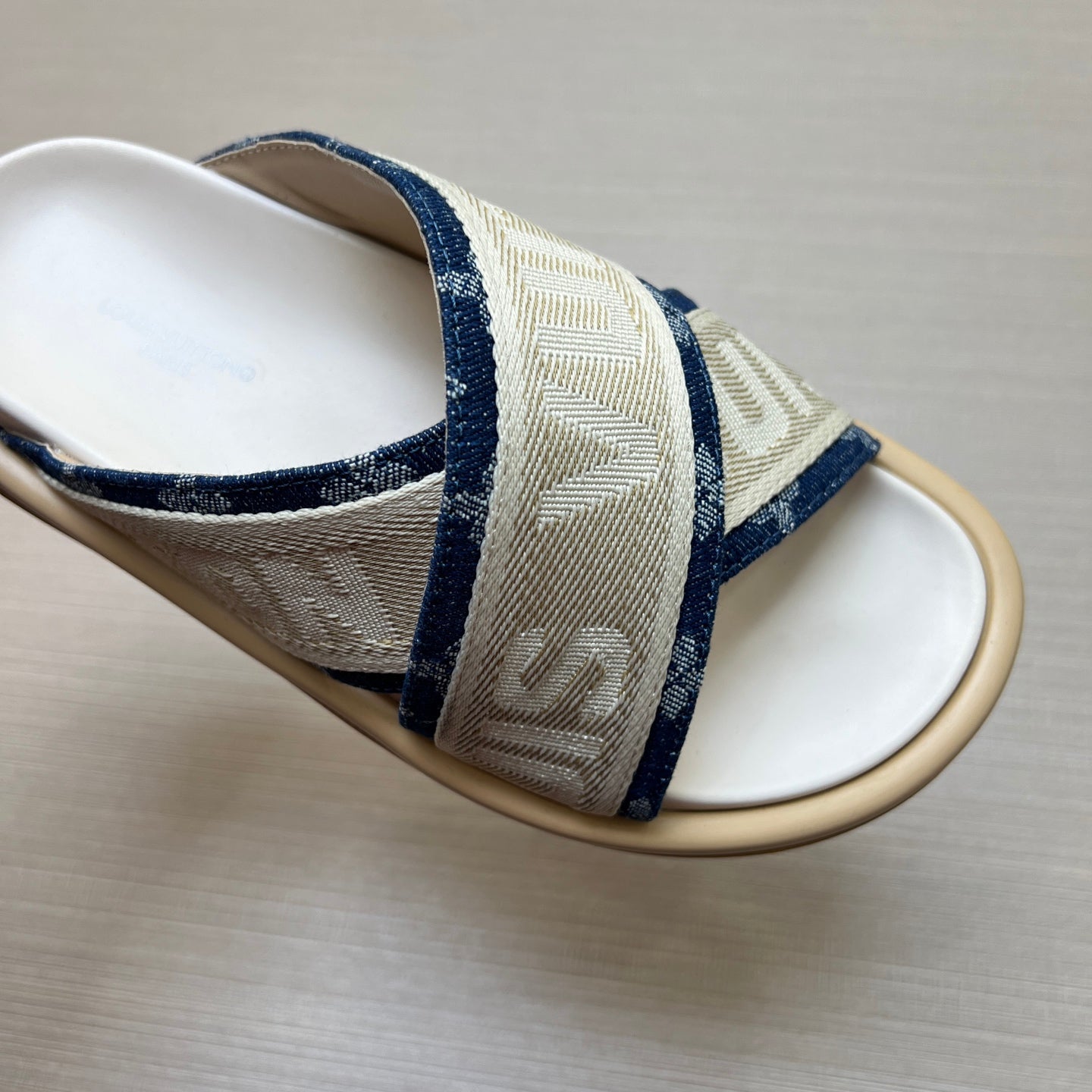 Z5Z35E274 Popular Slippers