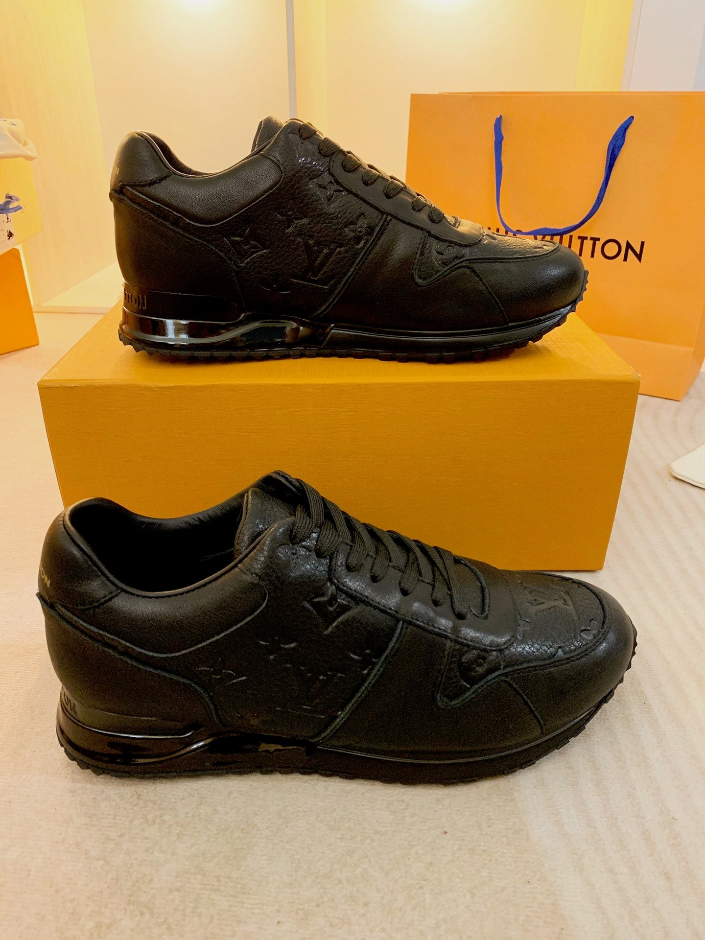 Z2Q95E101 Popular high-quality  shoes