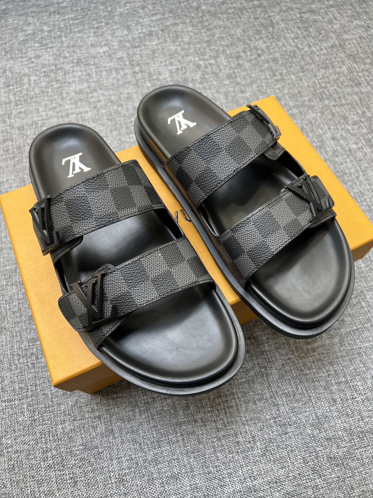 Z5R35E3 Popular Slippers shoes