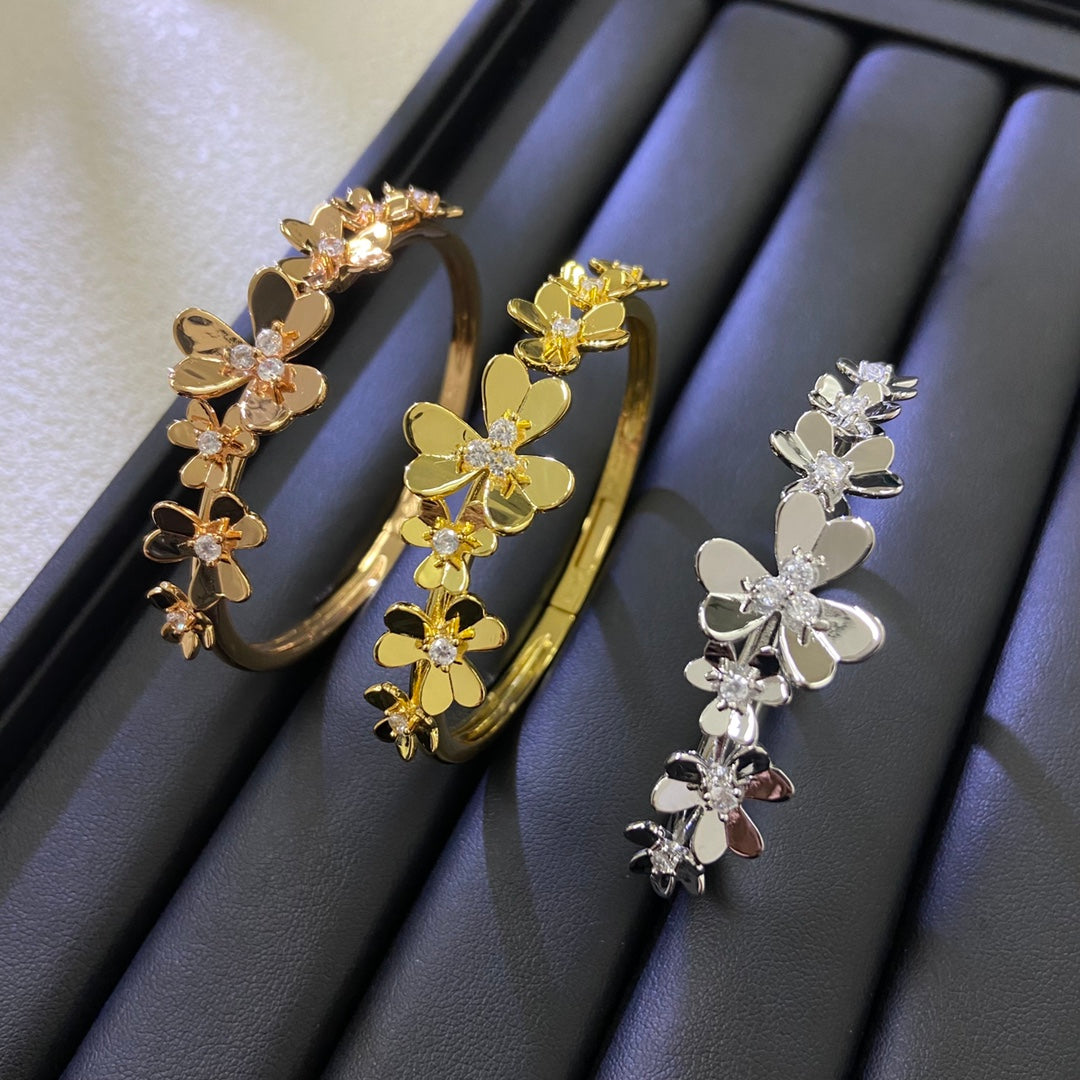 X5Q85VC27K  Popular Bracelets