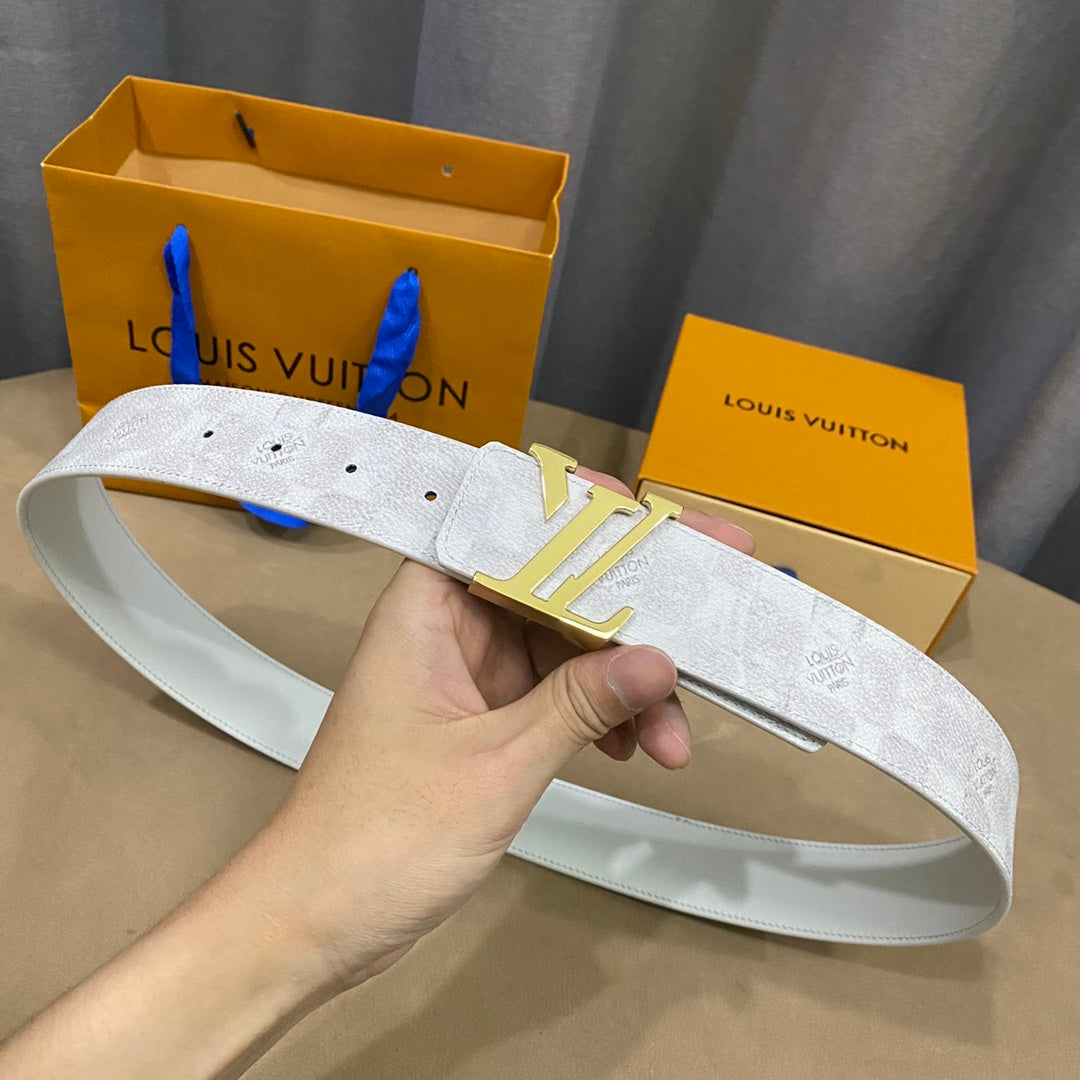 P1Q64E138 Popular High quality belt With full package