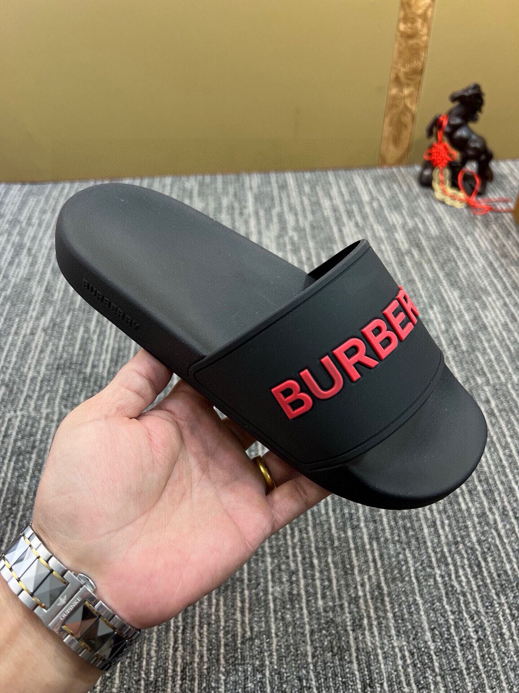 Z5Z35R254 Popular Slippers