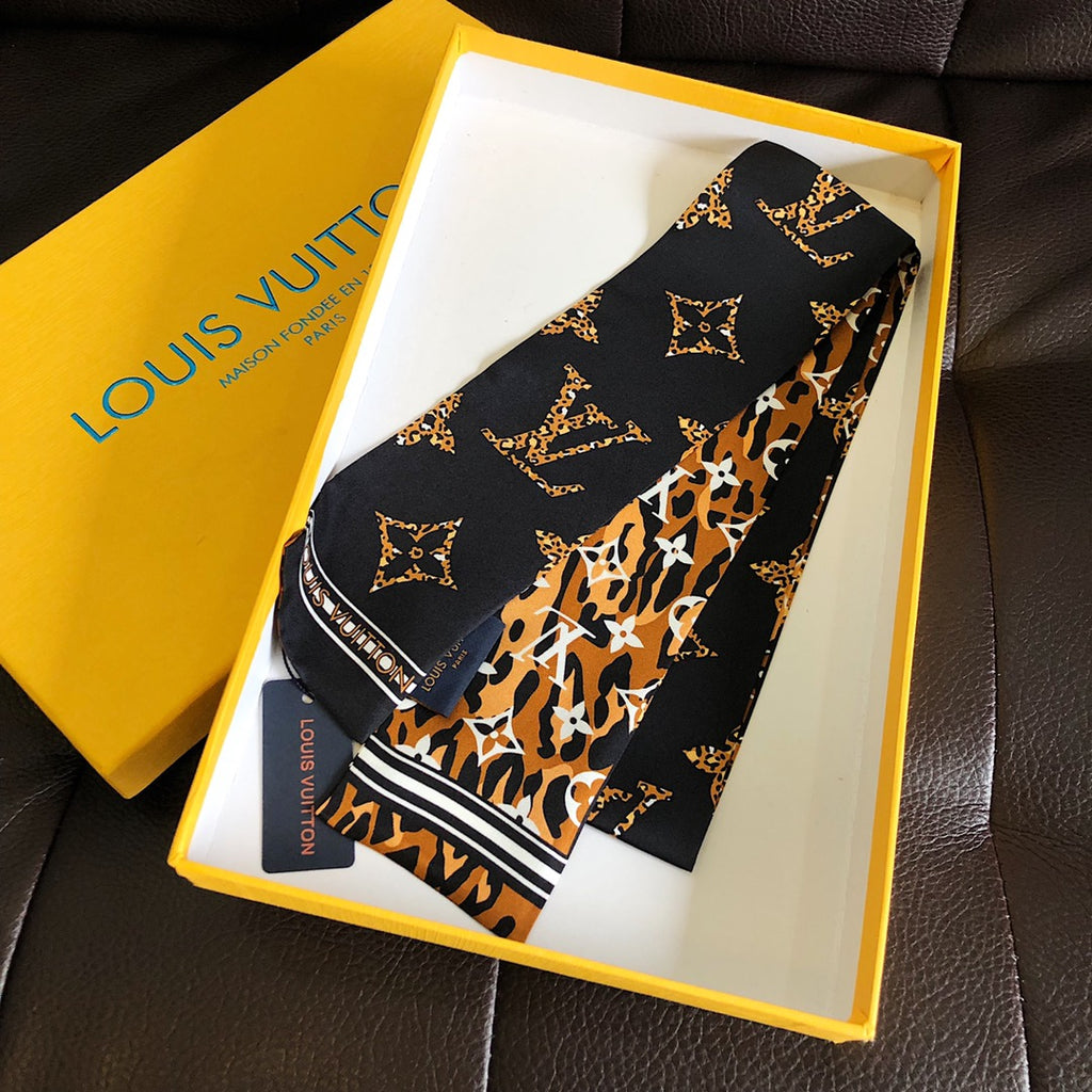 W1N86E3 Popular Silk Scarve