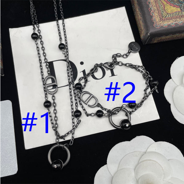 X1Q85D37X Popular Necklace .Bracelets