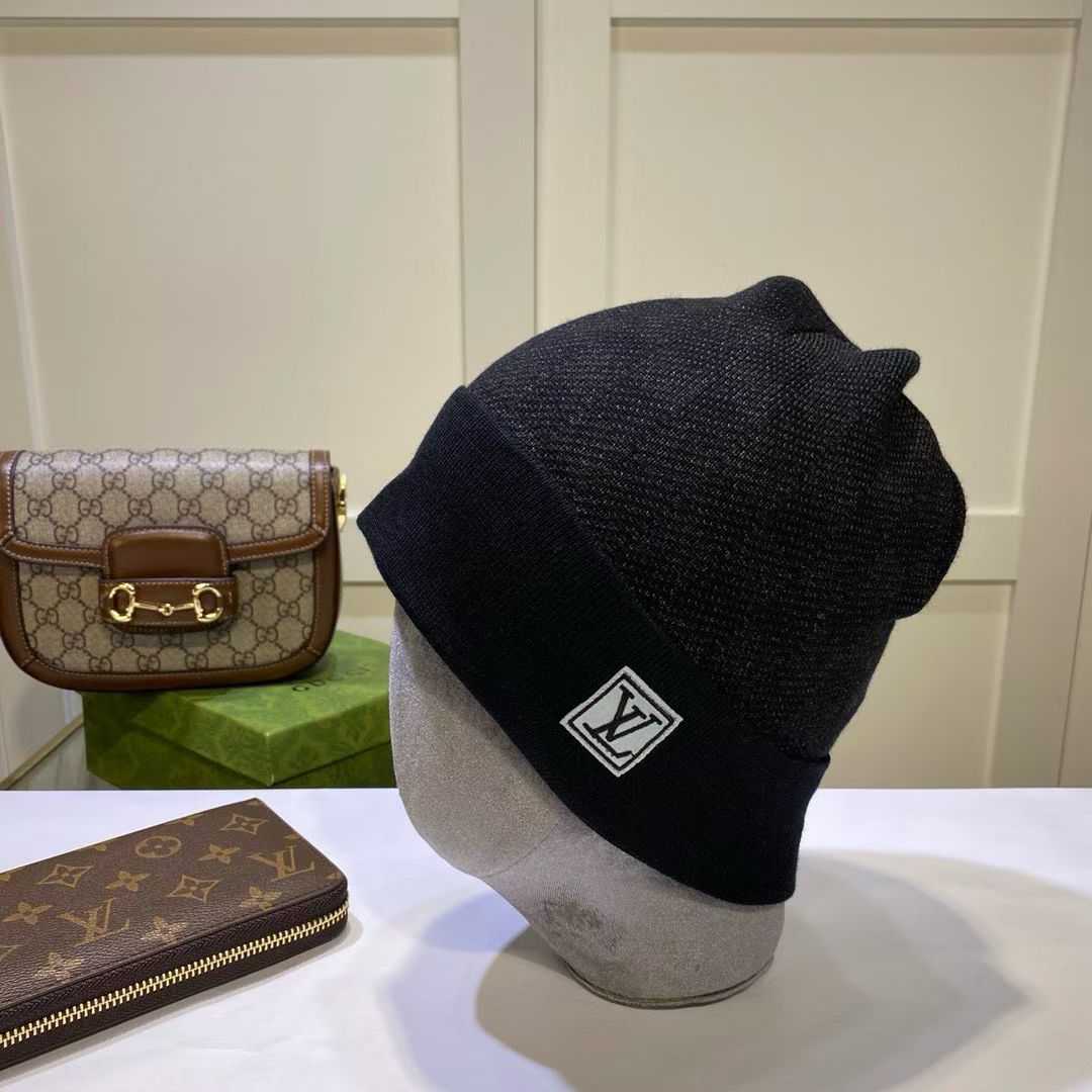 M1R86E34 Popular hats