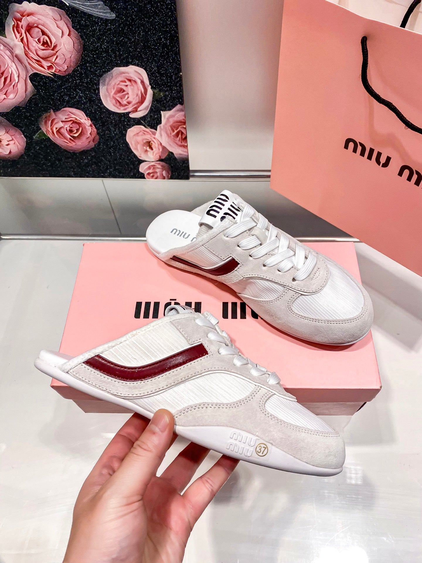 Z1Q105A358 Popular Shoes