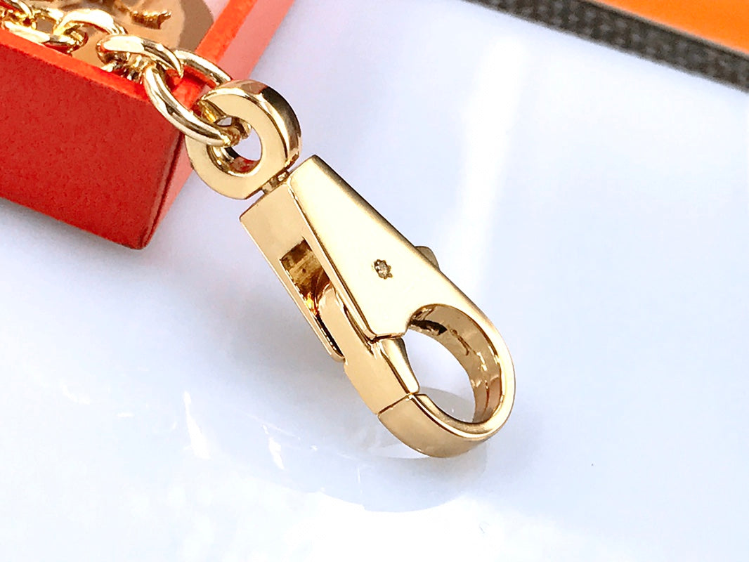 A1R46E45 Popular bag 's charms accessories