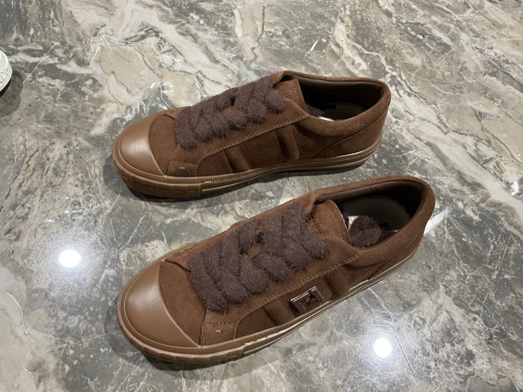 Z2Q95F141  Popular high-quality Shoes