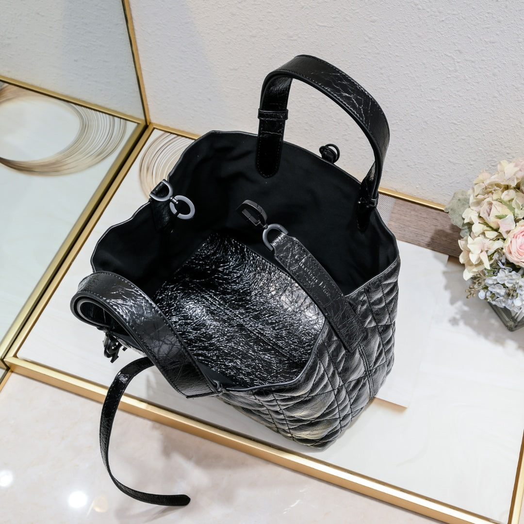 B1R76D40 Popular leather bag