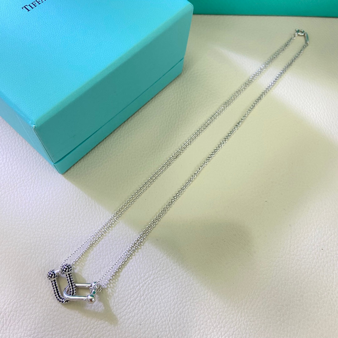 X1Q85T196X Popular Necklace