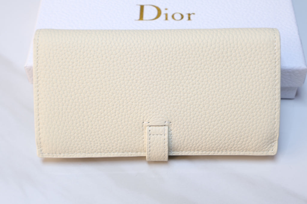 B1R15D100 Popular  leather bag
