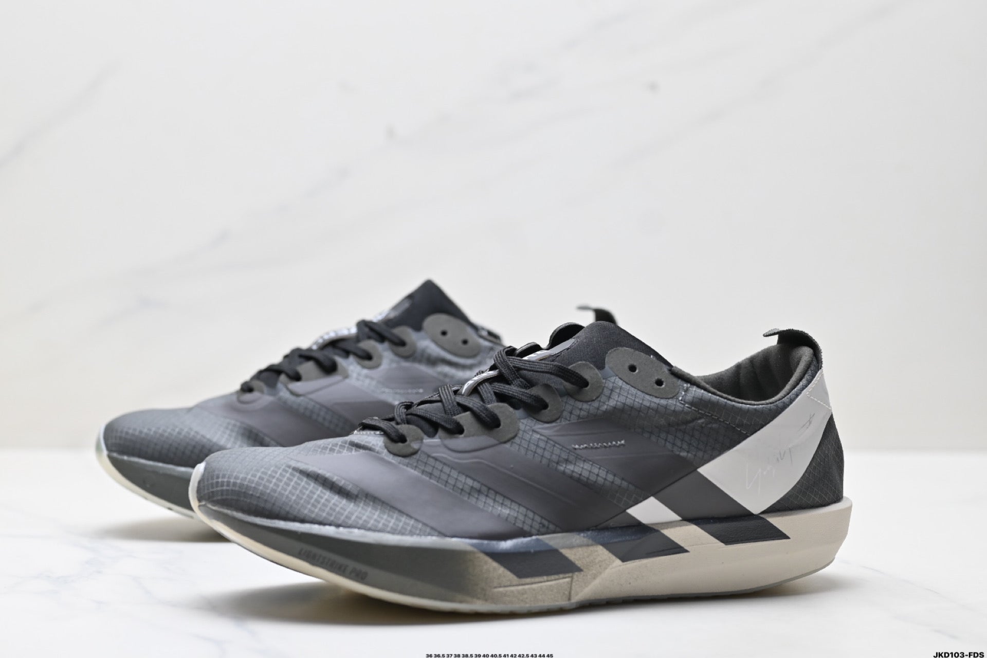 Z4Q95A54  Popular  shoes