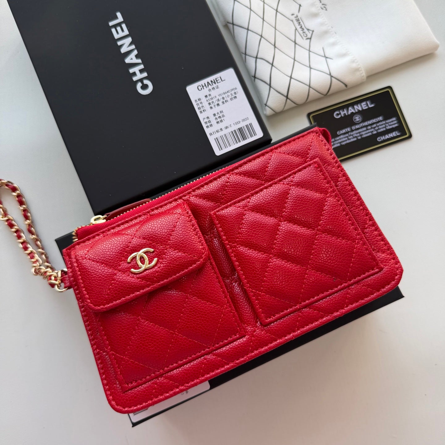 B1P46C22 Popular leather bag