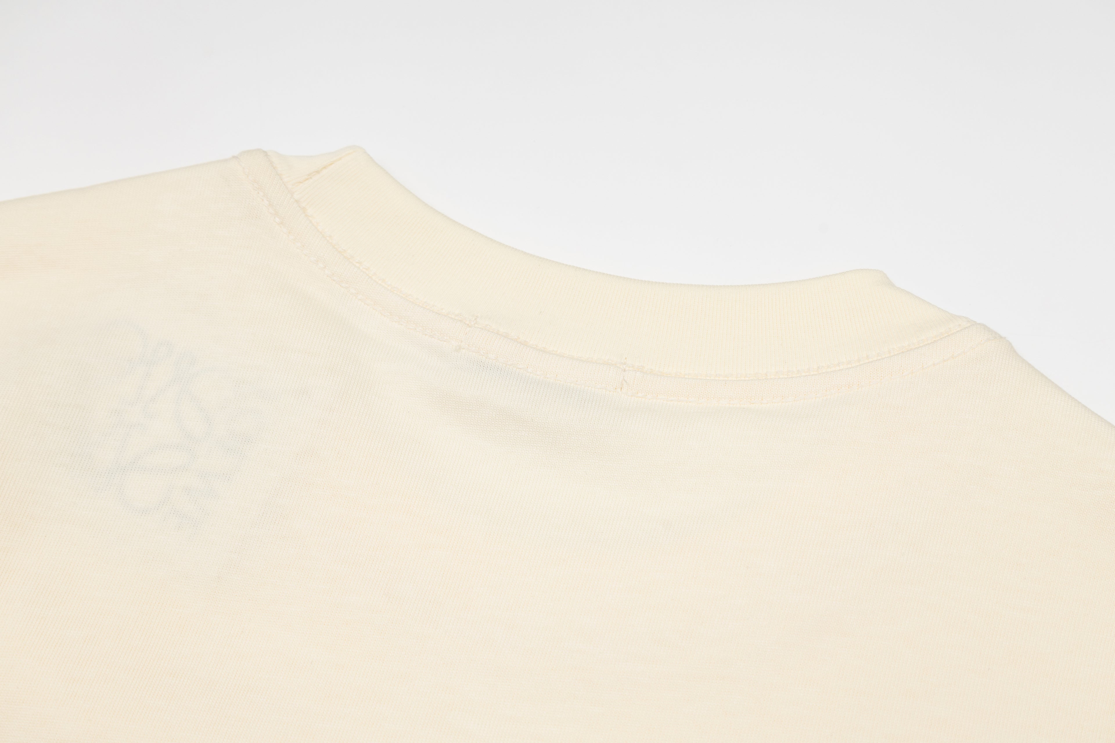 U1R76A44 Popular T-shirts