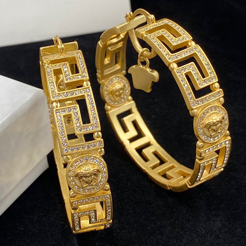 X1Z34V212E Popular Earrings
