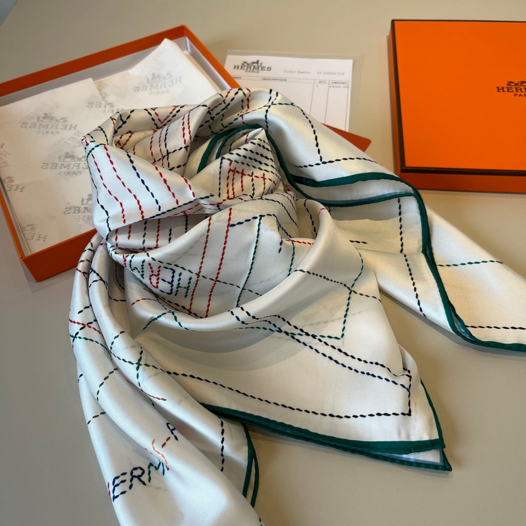 W1N46H27 Popular Silk Scarve