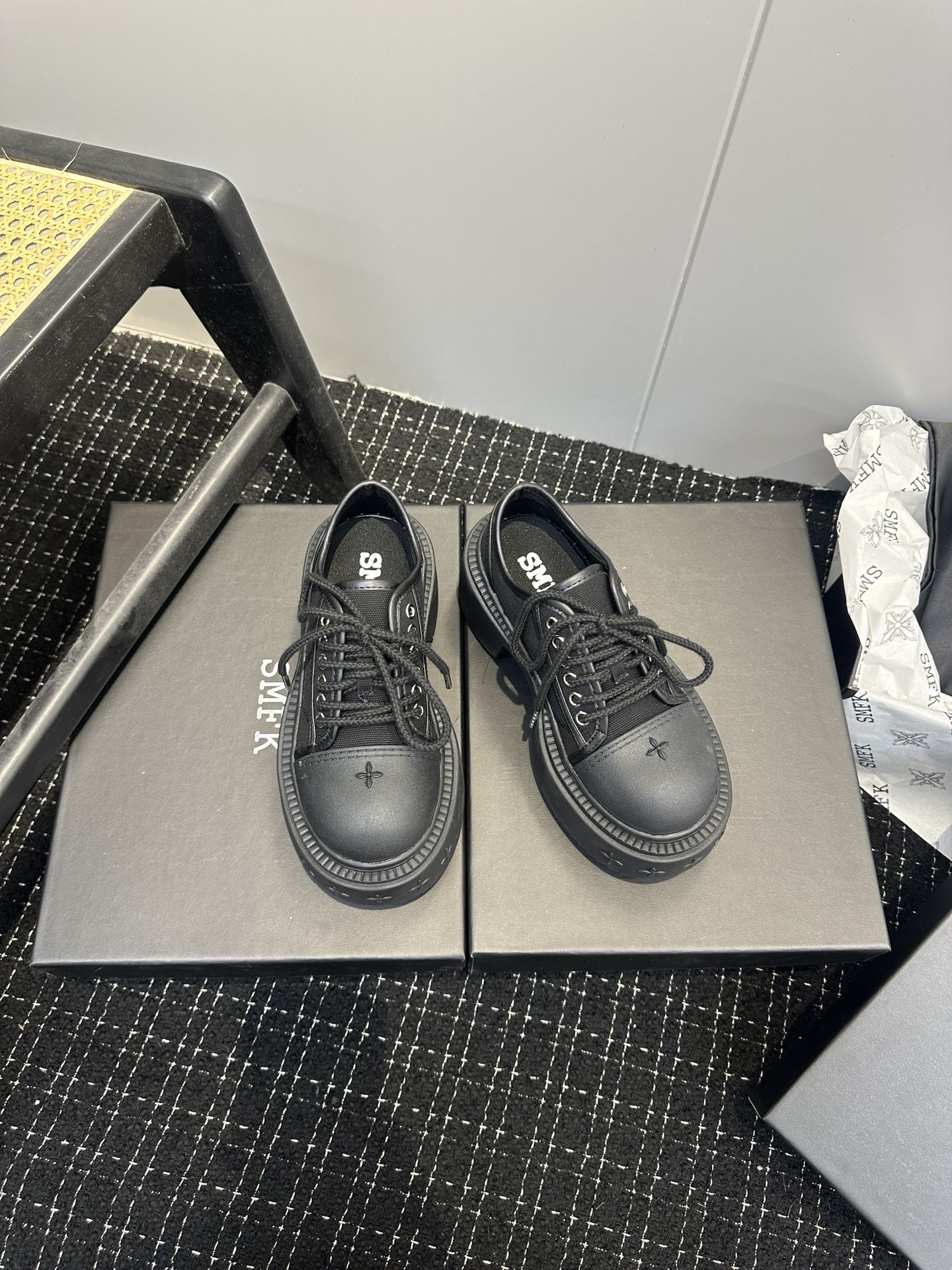 Z1Q105A343 Popular  Shoes