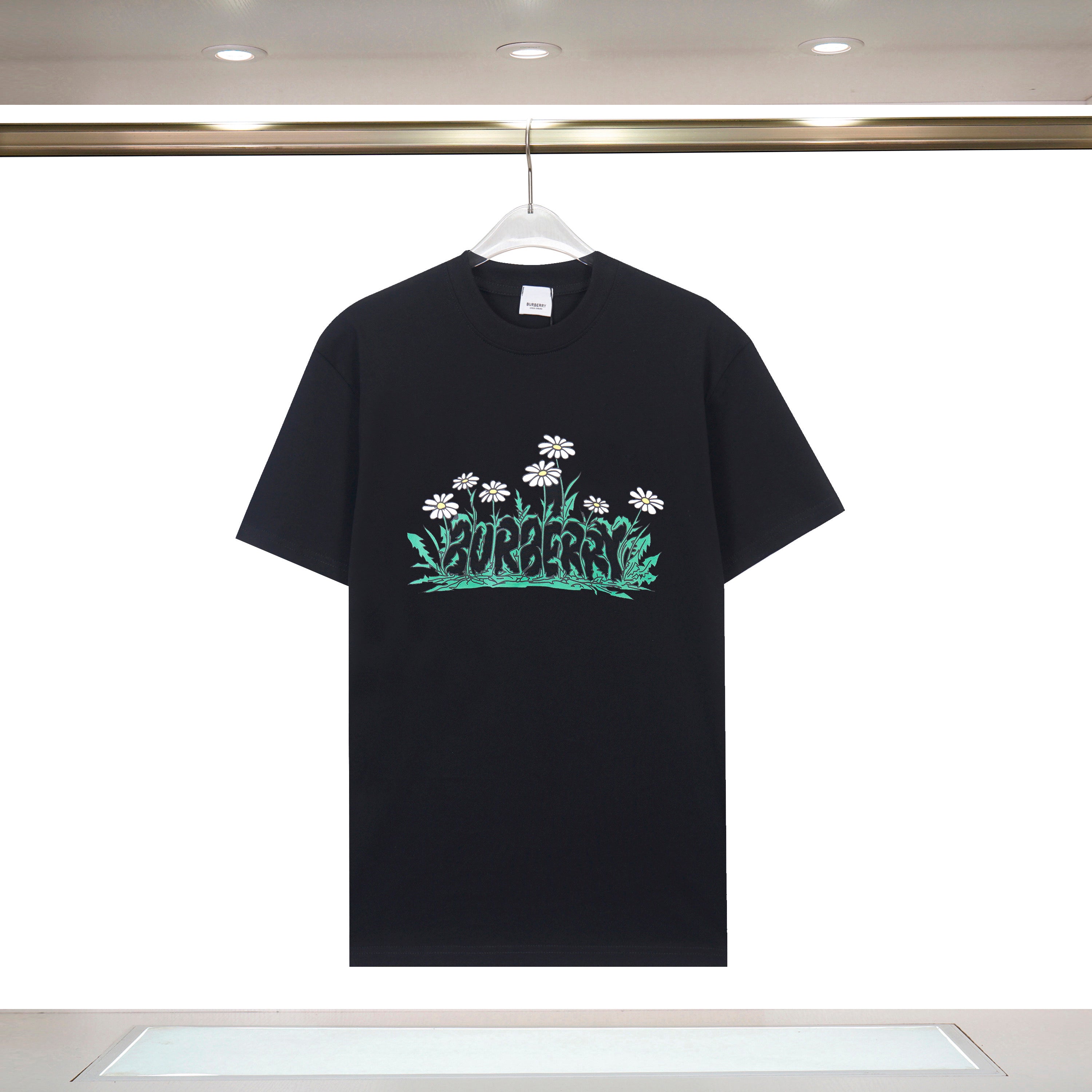 U1W25R31  Popular  T-shirts