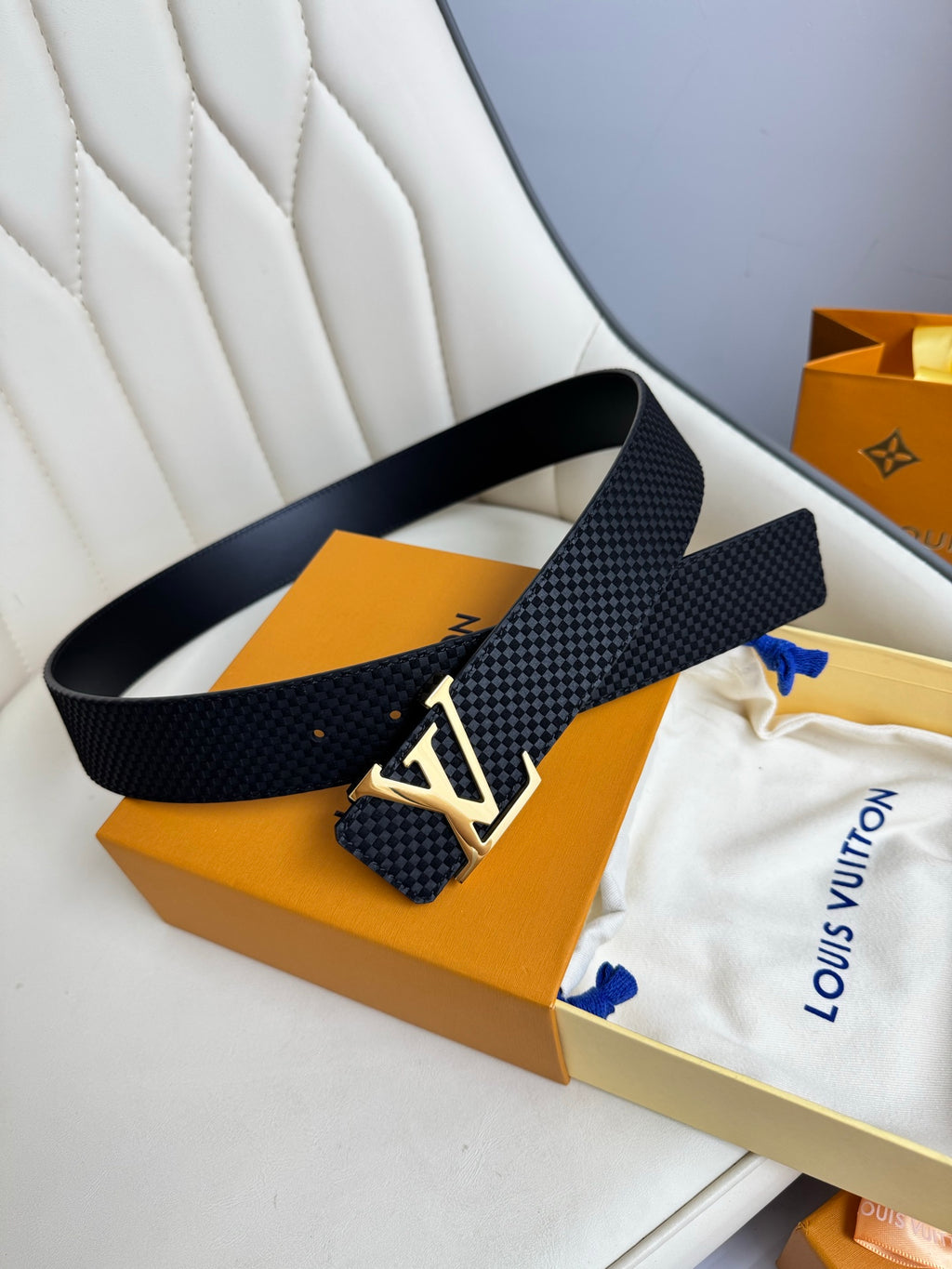 P1Q115E10 Popular High quality belt With full package