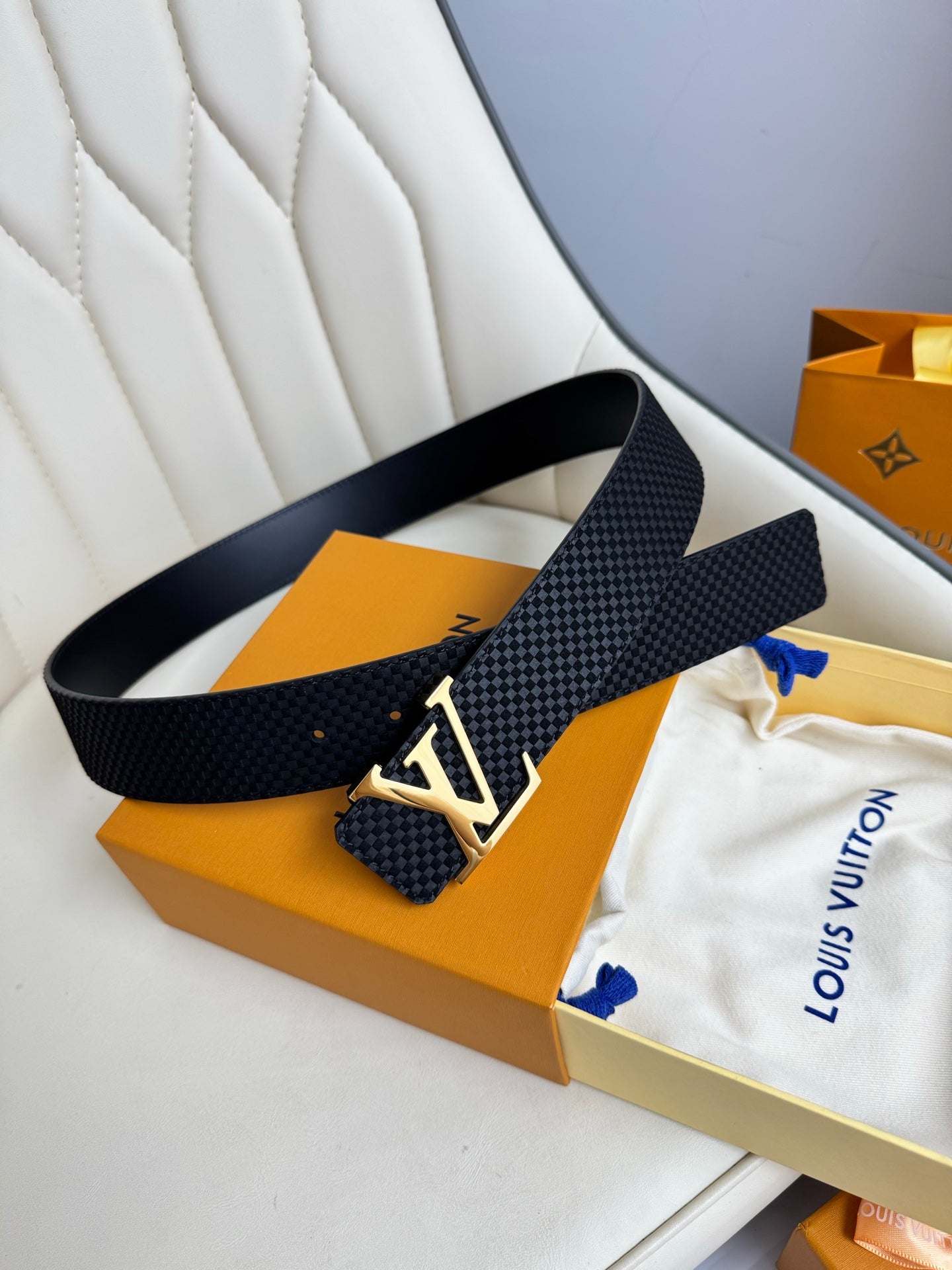 P1Q115E10 Popular High quality belt With full package
