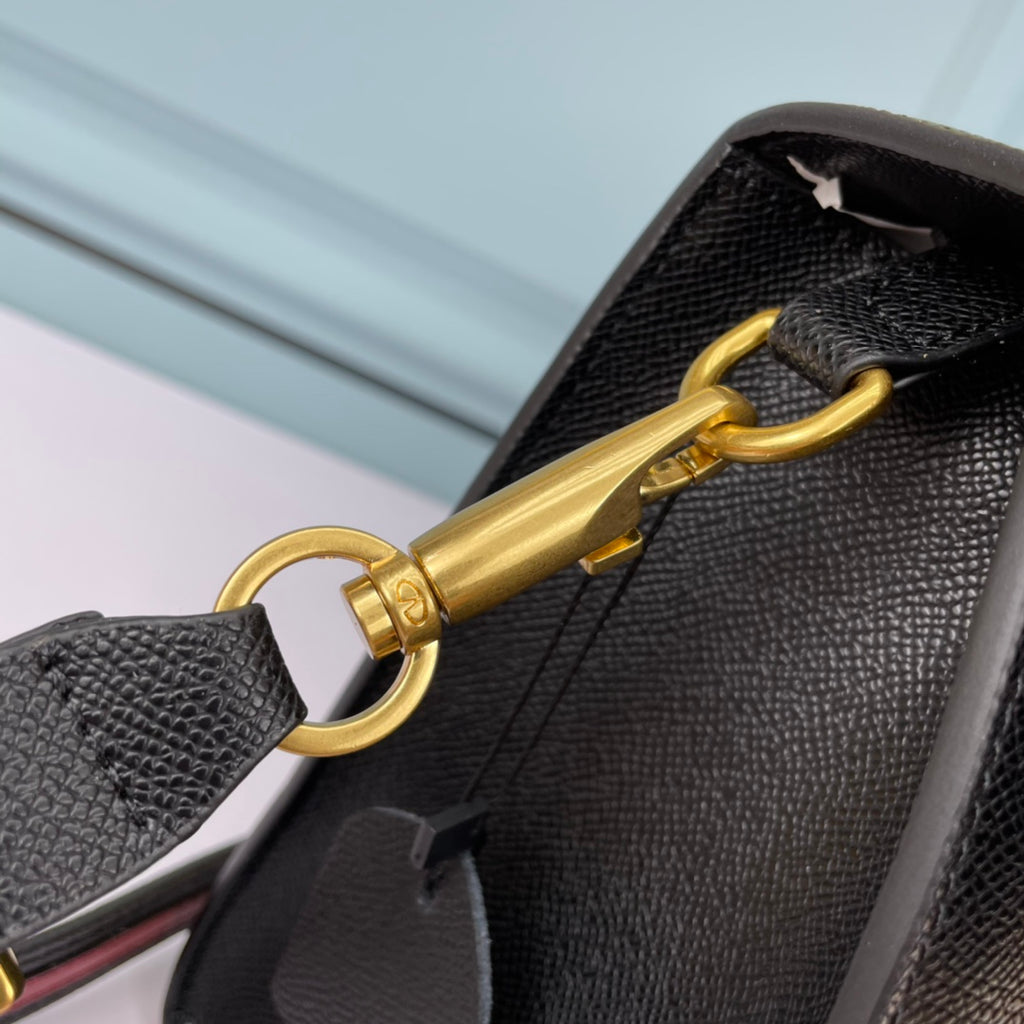 B1X73VL30 Popular  leather bag 