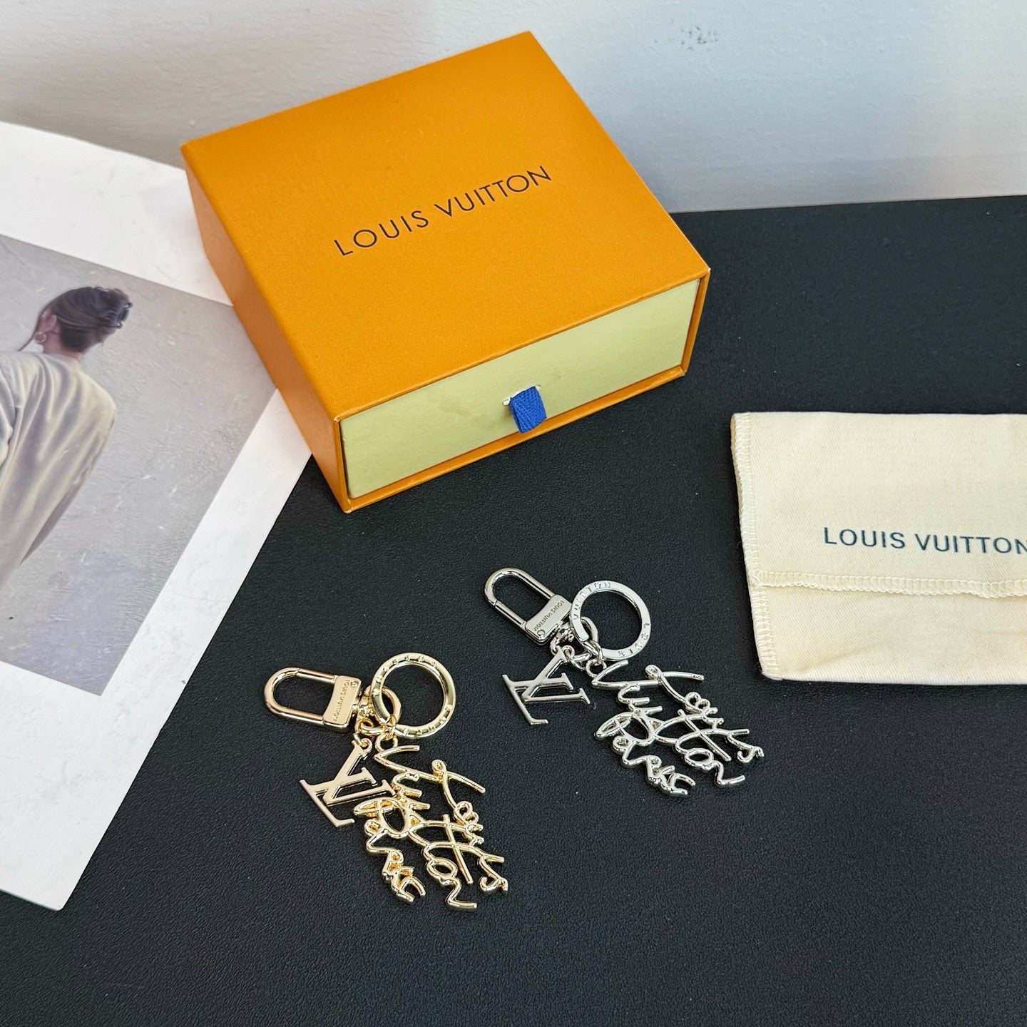A1Q35E33 Popular bag 's charms accessories
