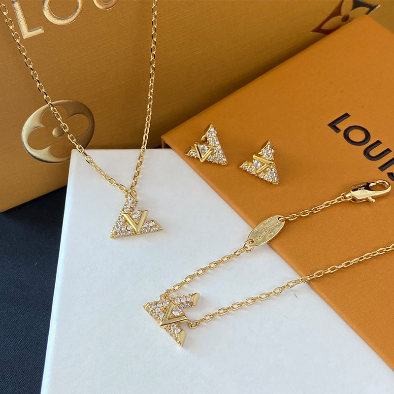 X1X34E609X  Popular  Earrings Bracelets Necklaces
