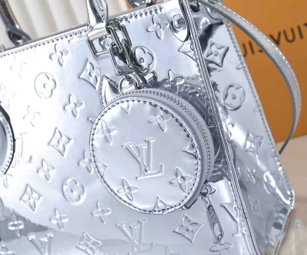B1P36E36 Popular leather bag