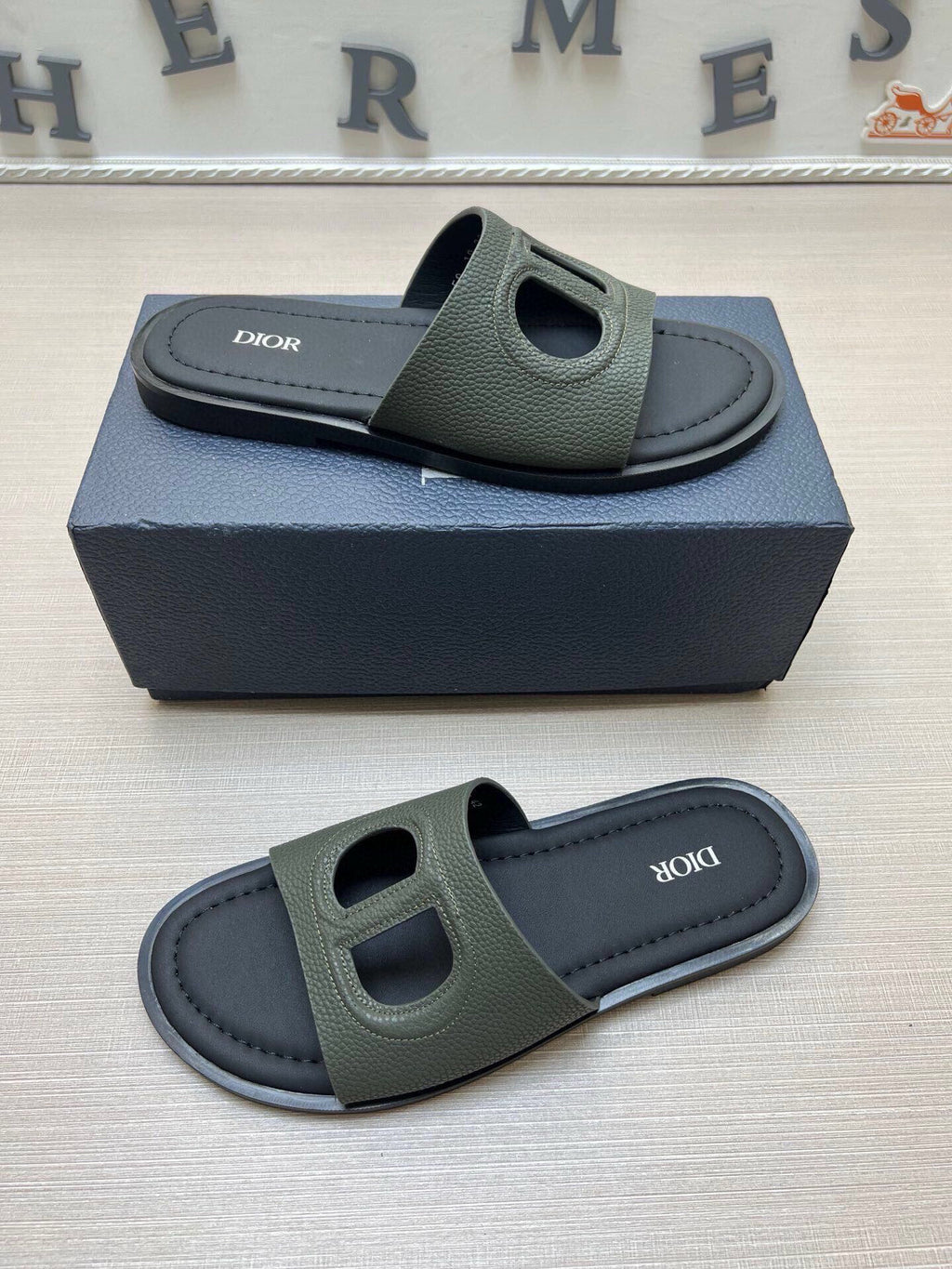 Z5Z35D306 Popular Slippers