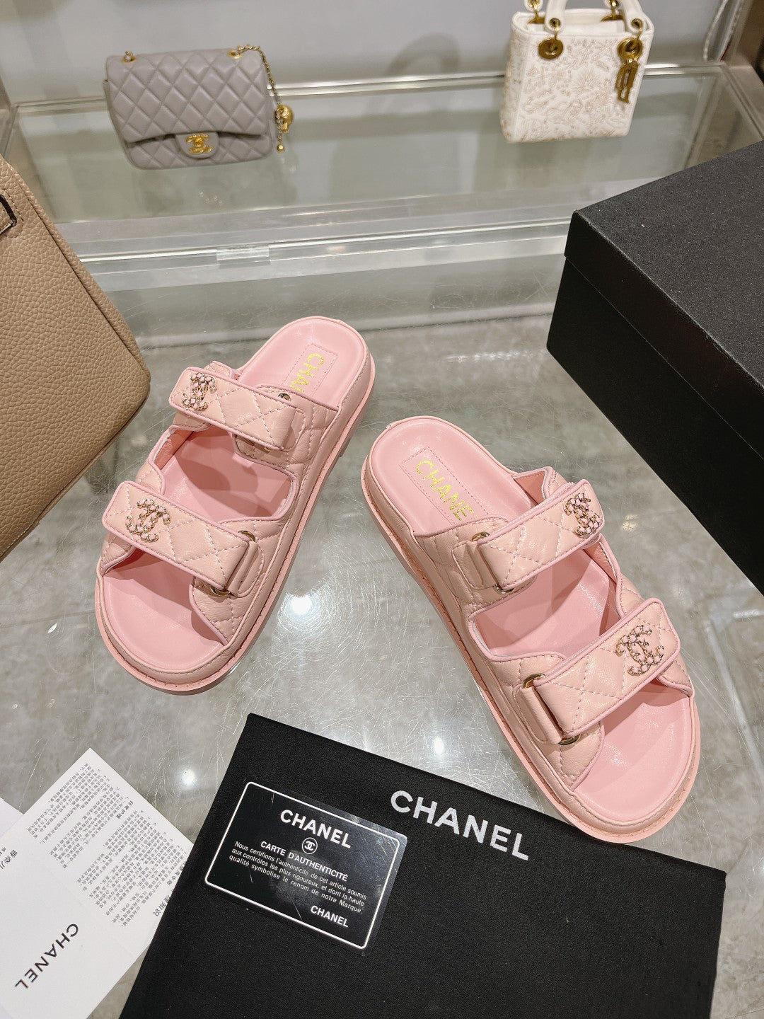 Z2R45C6  Popular leather shoes
