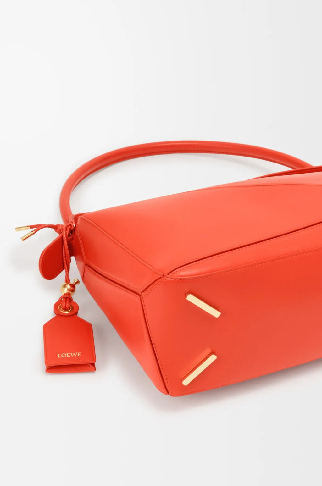 B1R66A16 Popular leather bag
