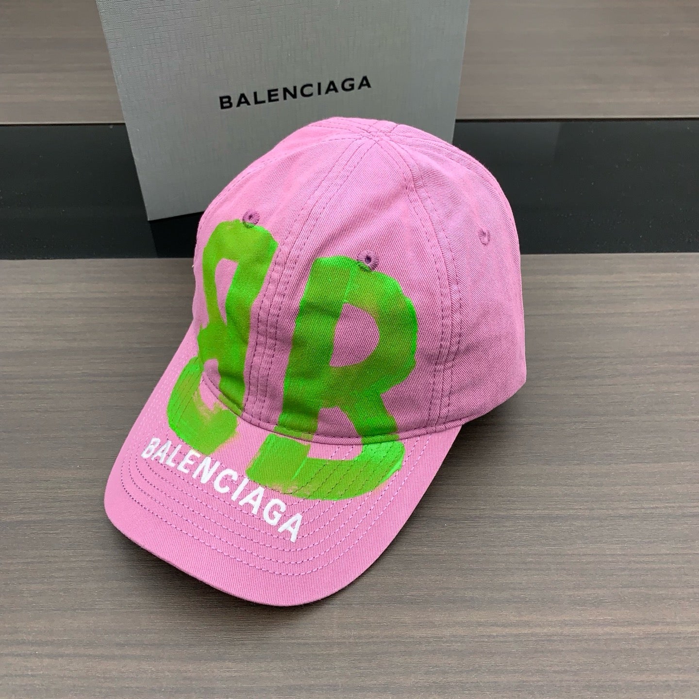 M1Z35J530 Popular hats