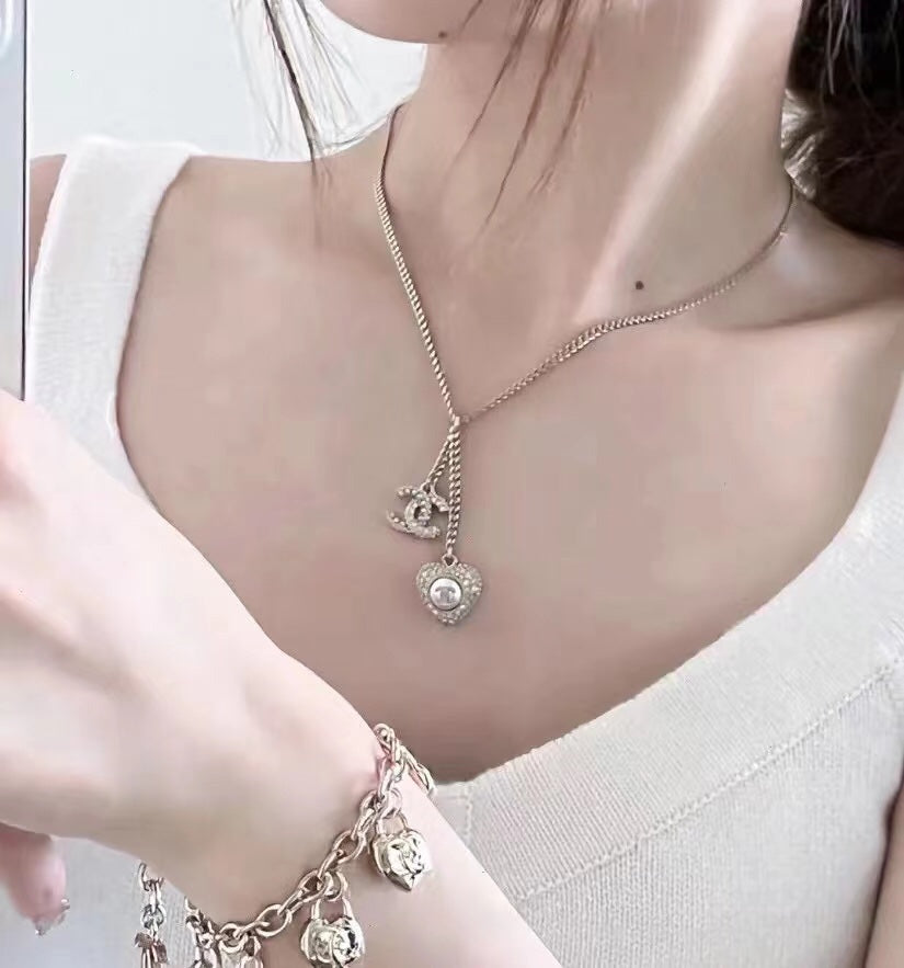 X1R75C38X Popular  Necklaces