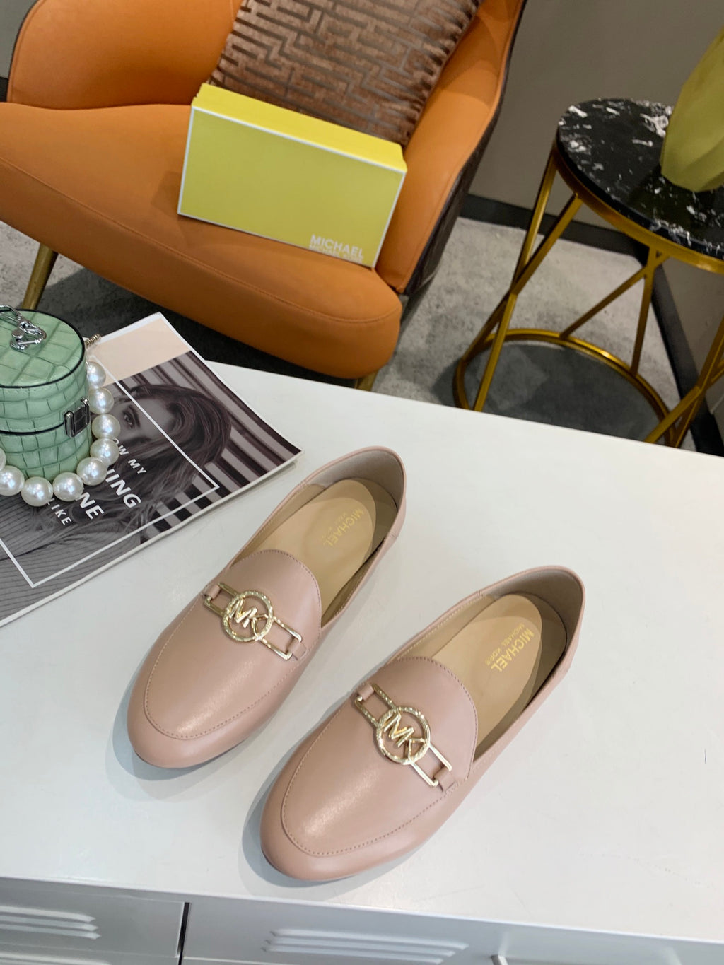 Z2Q105A185 Popular high-quality leather shoes