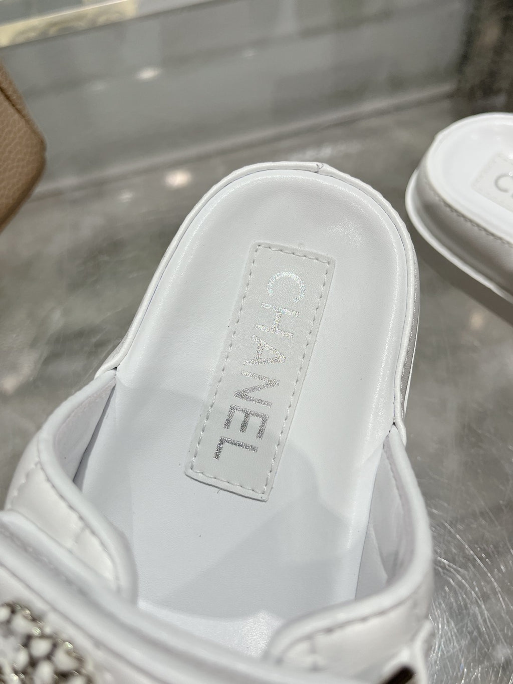 Z2R45C7  Popular leather shoes