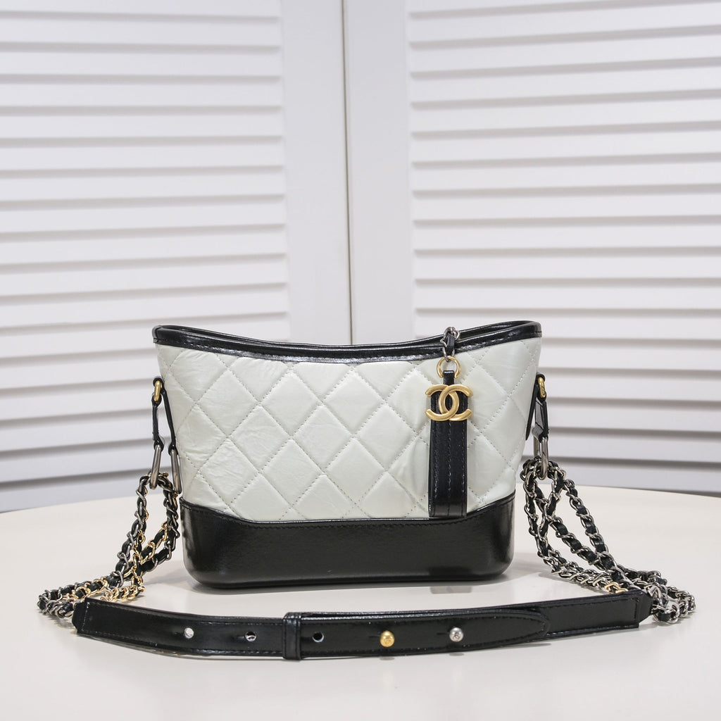 B1X34C261 Popular   leather bag 