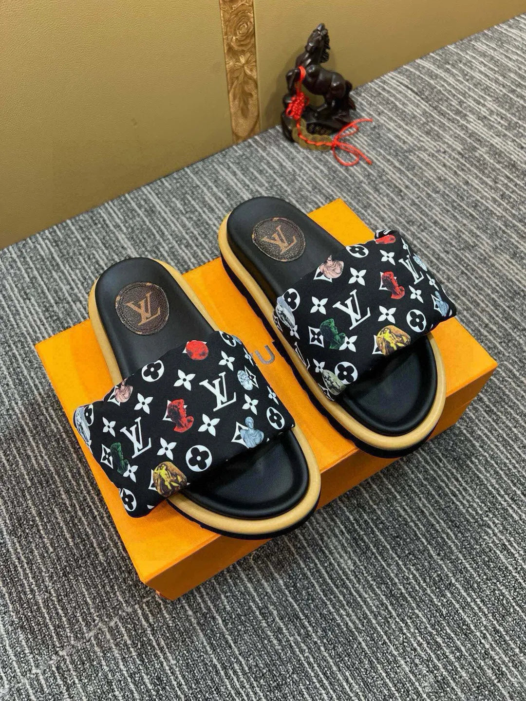 Z5QE12 Popular Slippers